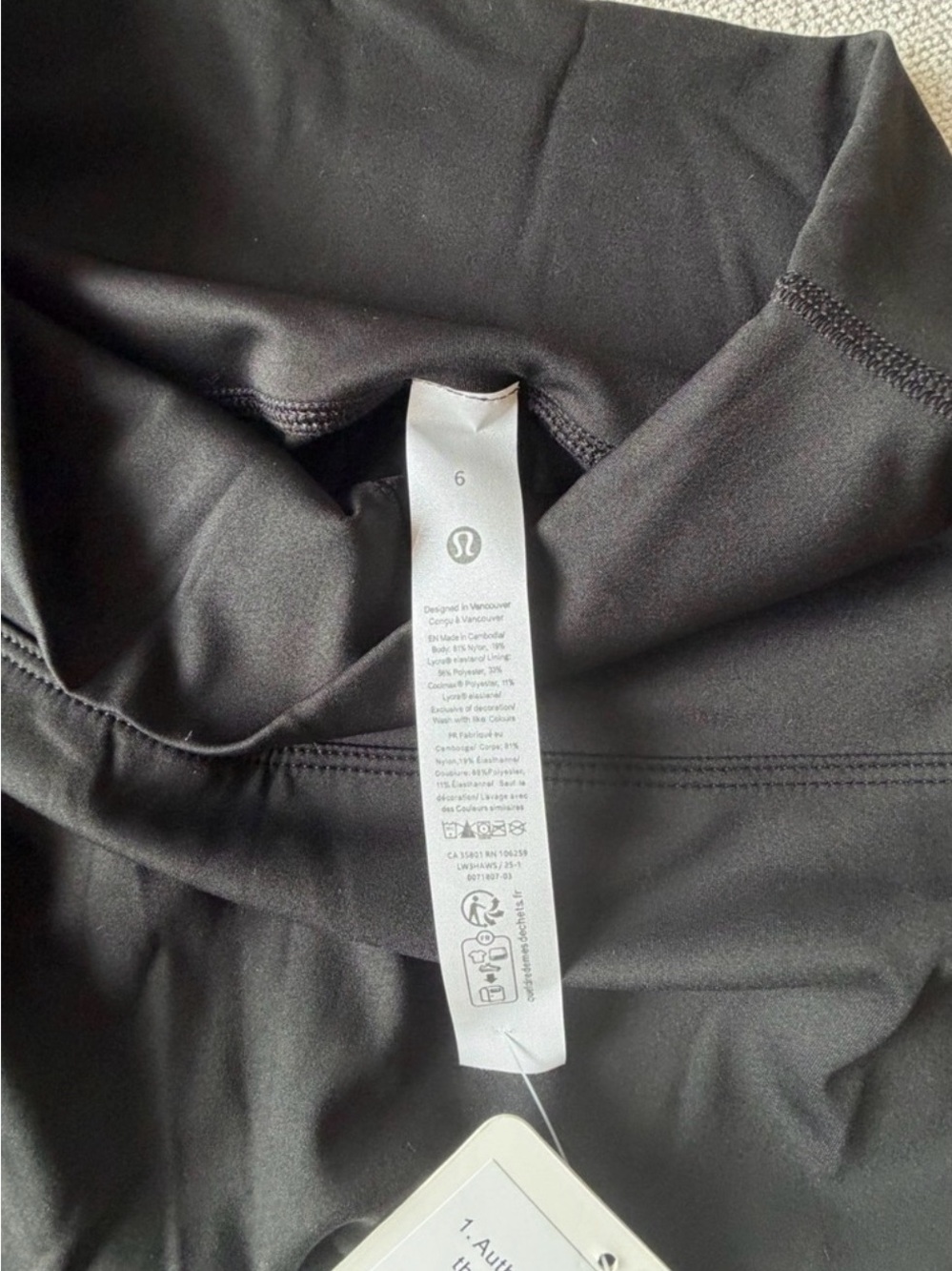 Lululemon Define Cropped Jacket Nulu Black Gold Zip & Leggings Set Size 6 NWT - Picture 6 of 7